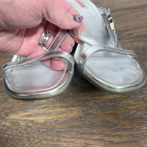 PRADA VINTAGE Y2K Silver Kitten Heel Strappy Buckle Accent Sz 37 US Sz 7 - Picture 3 of 11